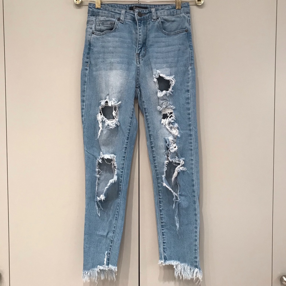 April Jeans Light Washed High Rise Mom Jeans